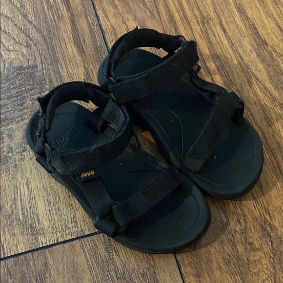 Teva XLT - Picture 1 of 1